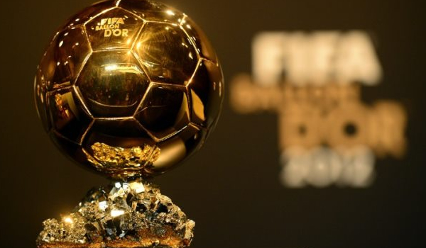 12 pytań z serii: „Który piłkarz lepszy”