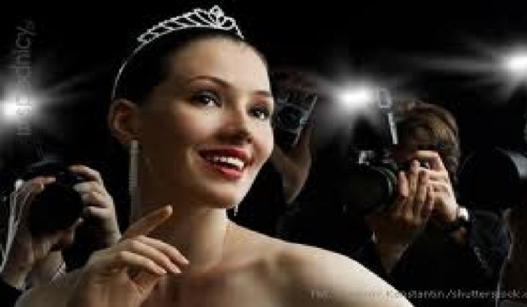 Z jaka sławną osobą mógłbyś się zaprzyjaźnić?