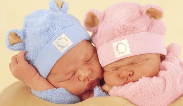 Kto urodzi Ci się pierwszy: dziewczynka czy chłopiec?