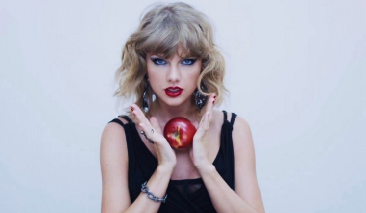 Odpowiedz na jedno pytanie i dowiedz się, którą piosenkę Taylor Swift musisz posłuchać!