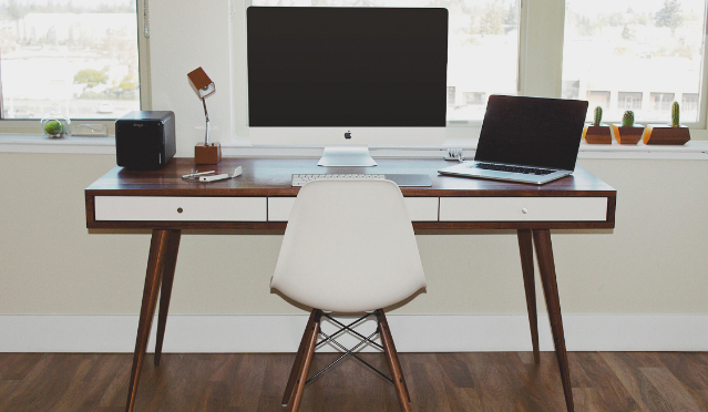 Jakie biurko do Ciebie pasuje?