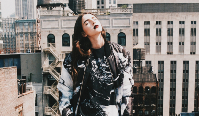 Heaven Earth- początek histori