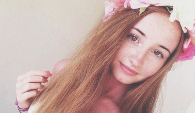 Jak dobrze znasz Littlemooonster96 ?