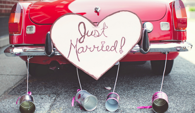 Kiedy weźmiesz ślub? Jaką będziesz miała suknię?