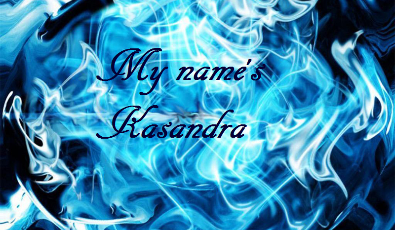 May name’s Kasandra, rok 3