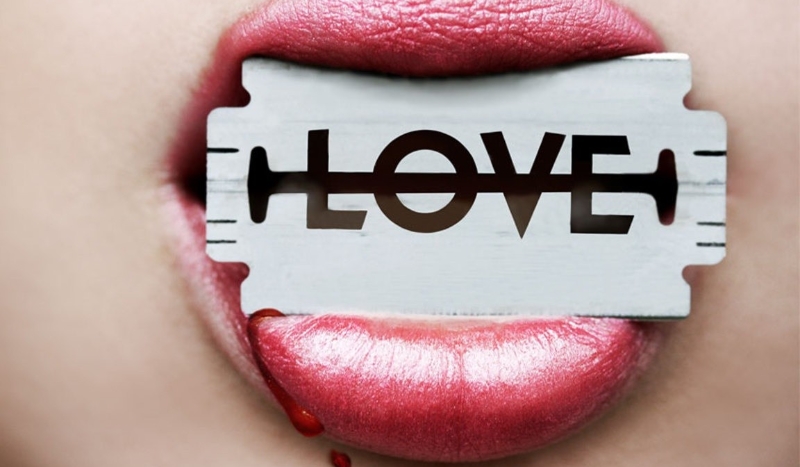 Dziewczyna z żyletką#1