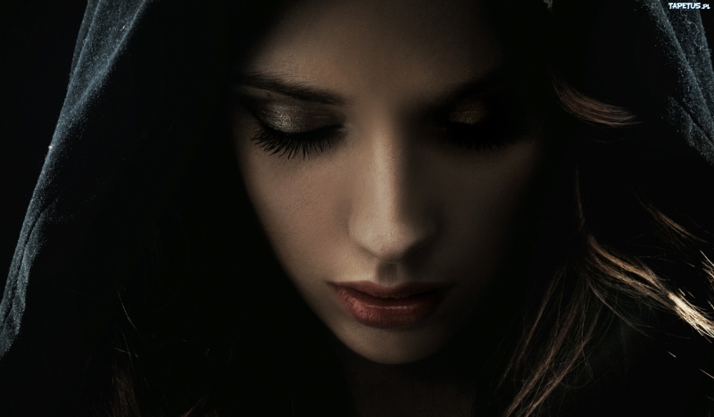 Nieśmiała dziewczyna #2