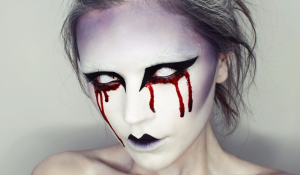 Jaki powinnaś zrobić make-up na Halloween?