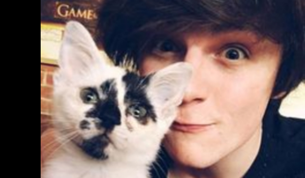 Czy Naruciak cię kocha?