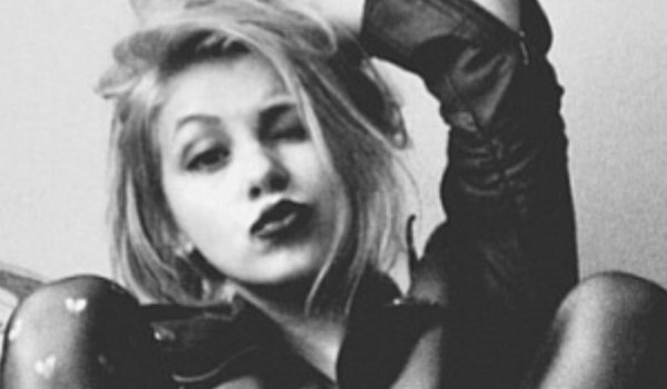 Dziewczynka z burdelu #2