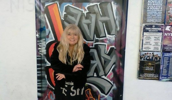 czy w iniemamocni 2 była elastyna i mrozon