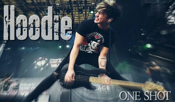 Hoodie  ONE SHOT