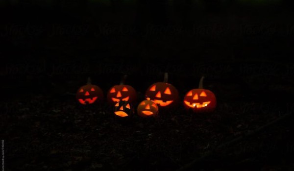 Stwórzmy w komentarzach straszną Halloweenową historię!