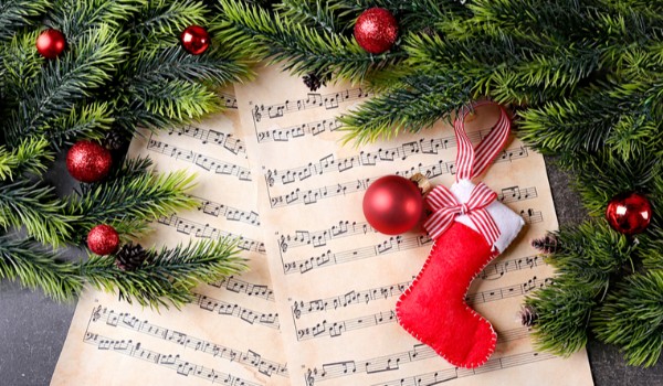 Jakiej popularnej świątecznej piosenki powinieneś teraz posłuchać?