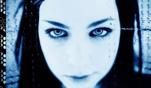 Jakie to teksty piosenek z albumu „Fallen”?