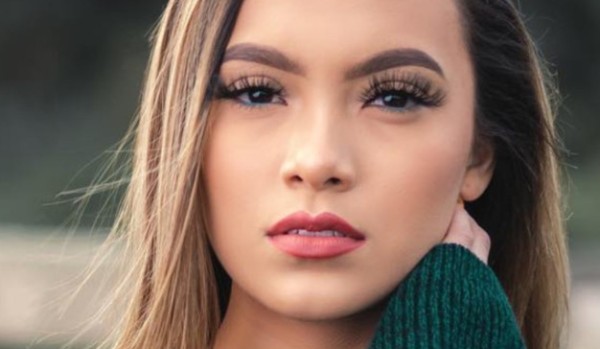 Baśniobór #4 Vanessa Lift