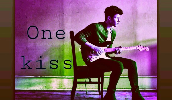 One kiss. KONIEC!