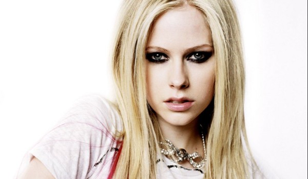 Co to za teledyski piosenek Avril Lavigne?