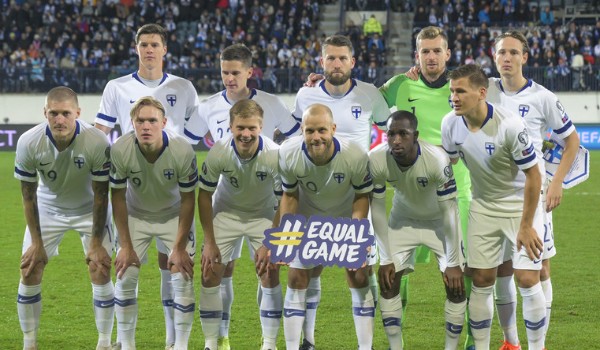 Czy rozpoznasz piłkarzy reprezentacji Finlandii? #SPECIALEURO1