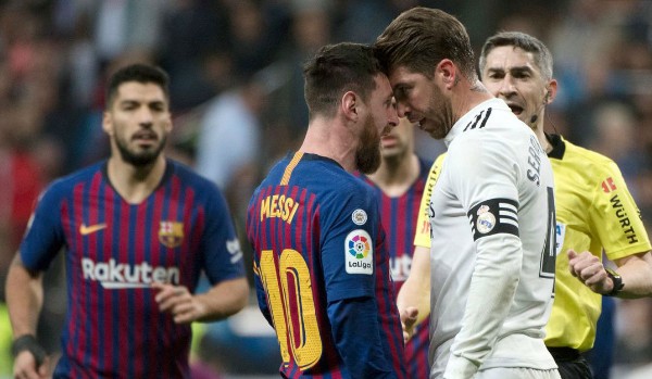 Piłkarz FC Barcelony czy Realu Madryt? Zgadniesz, który piłkarz jest starszy?