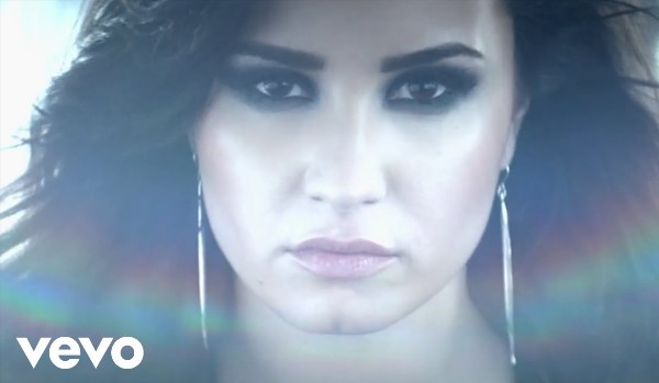 Ułóż piosenki Demi Lovato z albumu „Demi”!