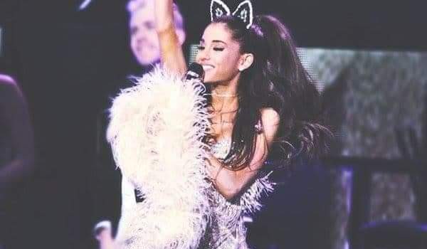 Ariana Grande test