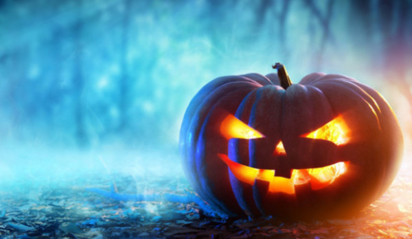 Wybierz Halloween’owe obrazki i poznaj ciekawostkę o tym święcie!