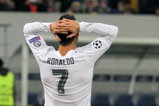 Robert Lewandowski ma rewelacyjne liczby! Messi i Ronaldo zostali
