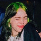 Billie_stans_