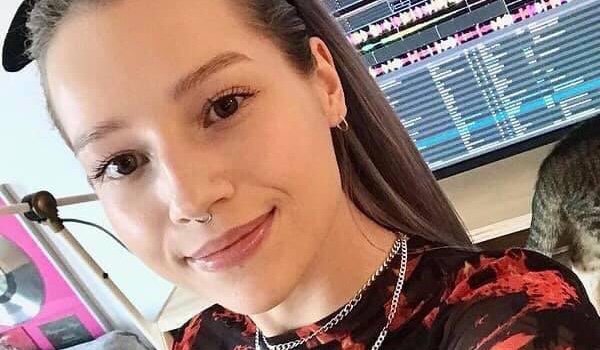 Dlaczego demon n ma mikrofonu