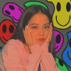 Jisoo_cie_zje
