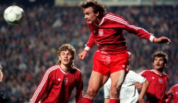 Co wiesz o piłkarskiej reprezentacji Polski i jej rywalach w latach 1990-91? ROZWIĄŻ TEST!