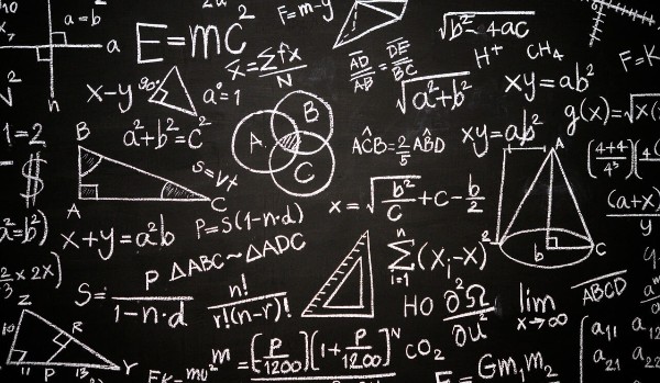 Prosty quiz z matematyki – Litery