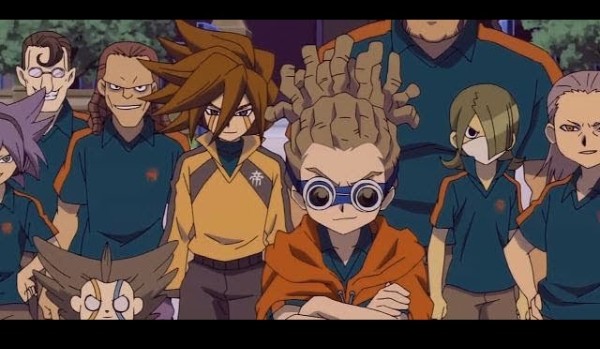 Wolisz Akademię Królewską czy Ramion ?