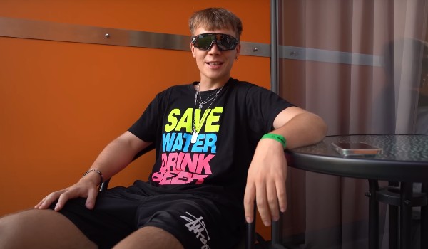 TEST O DRESKOŁD KROWY (BANANY)