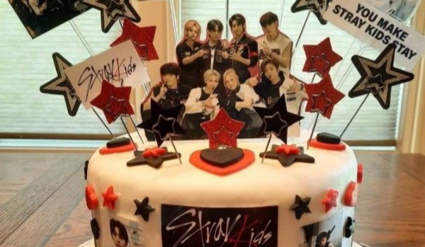 Unboxing HOP Stray Kids