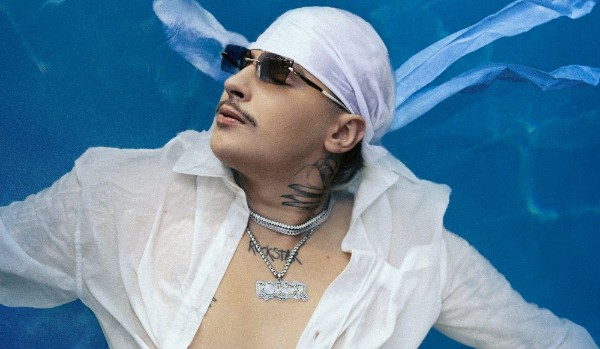 O którym albumie „Rockstar” White’a 2115 mowa?