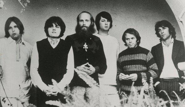 SURF’S UP (listy albumów)