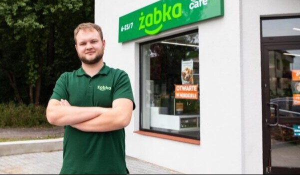 Czy powinnieneś pracować w żabce