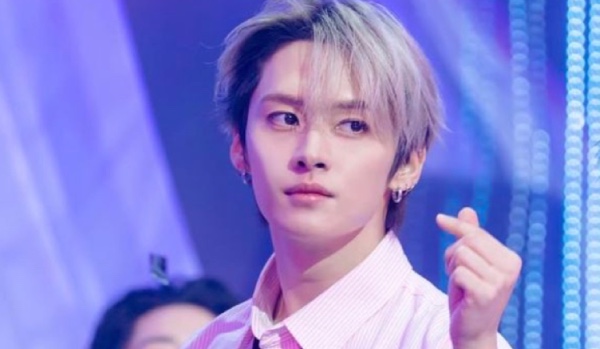 Mój brat ocenia lightsticki!!!